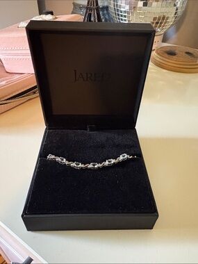 Jared Silver-Tone Bracelet with Aquamarine Stones